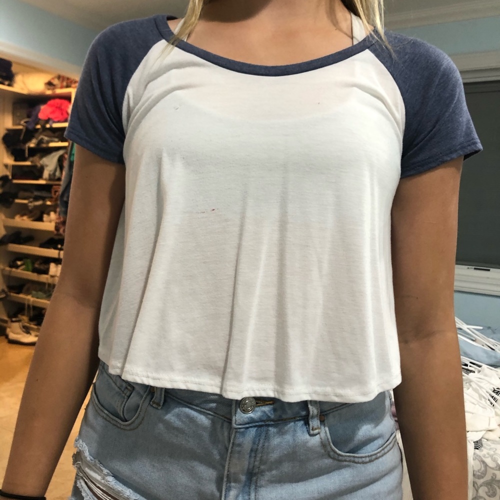 Short sleeve shirt